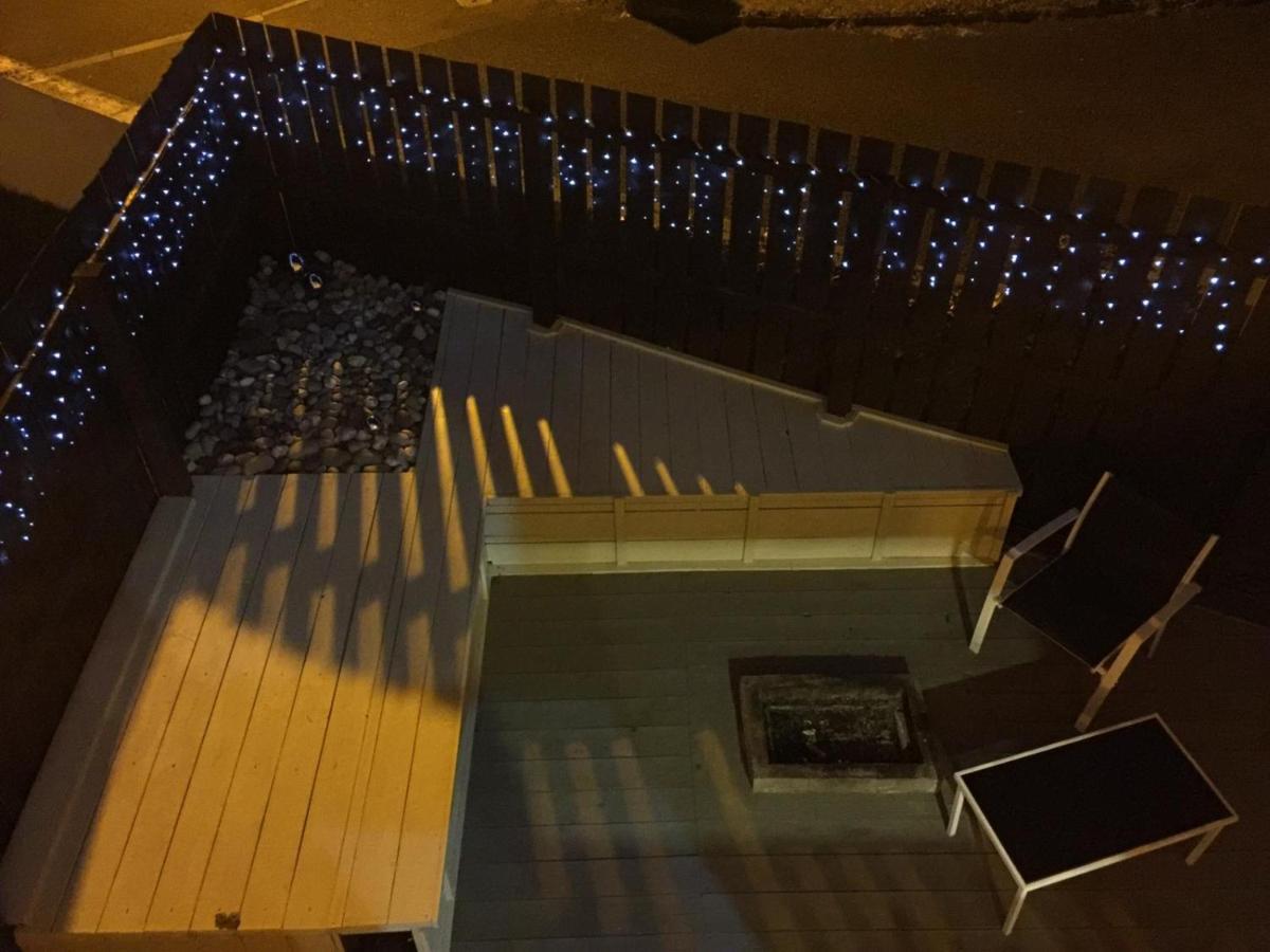Holiday Home In Ballycastle - Fainne Na Cairde Buitenkant foto